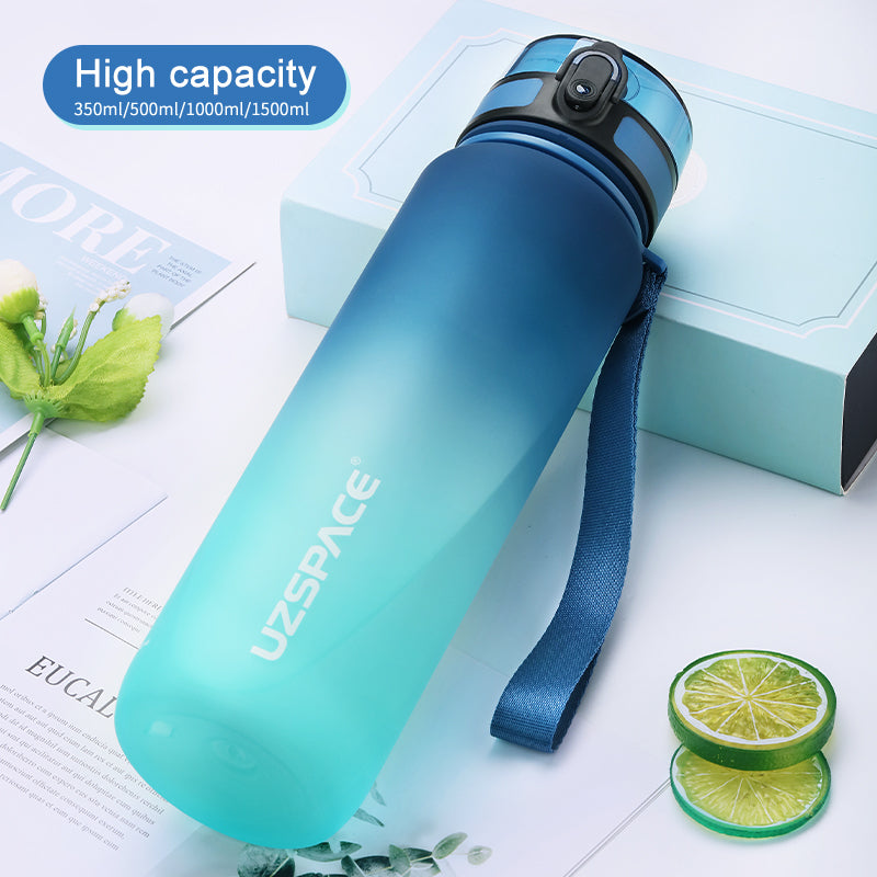 1PCS 800ML Große Kapazität Sport Wasser Flasche Auslauf Beweis Bunte Kunststoff Tasse Trinken Outdoor Reise Tragbare Gym Fitness Jugs